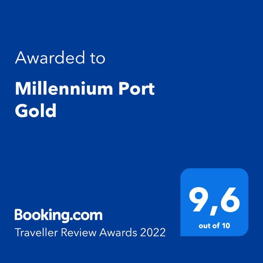 华沙Millennium Port Gold公寓 外观 照片